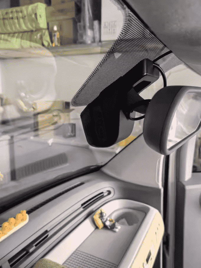 Xevaban.com ở 214 Giải Phóng là đơn vị chuyên cung cấp phụ kiện oto, đồ chơi oto, đồ chơi bestune pony, phụ kiện bestune pony, xevaban, 214 giải phóng, camera hành trình bestune pony, cam hành trình bestune pony.